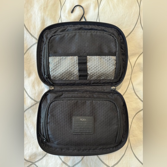 Tumi Alpha Bravo Reno Travel/Dopp Kit, Black - Picture 6 of 12